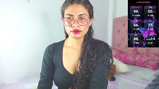 Cynthia hazel online show from 11/27/25, 03:41