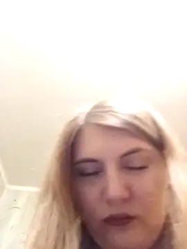 Snapshot of SckayilaGray chatting on 12/24/24, 01:49 SckayilaGray online show from 12/24/24, 01:49