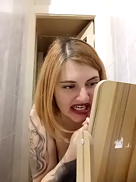 Snapshot of SckayilaGray chatting on 02/12/25, 03:16 SckayilaGray online show from 02/12/25, 03:16