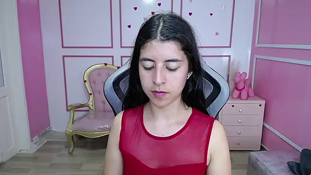 Snapshot of Bela_t_ chatting on 01/18/25, 07:37 Bela t online show from 01/18/25, 07:37