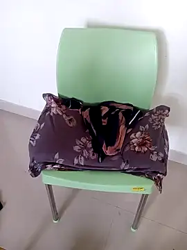 punemodel online show from 01/25/25, 09:57