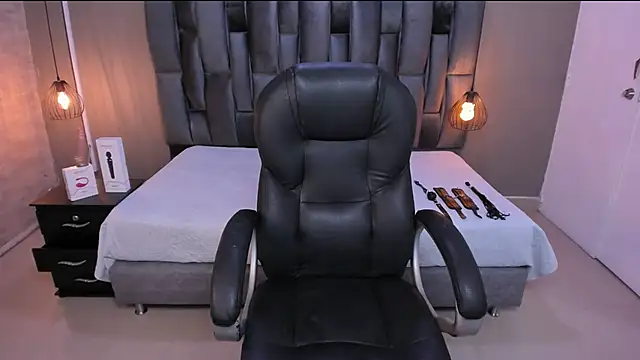 Snapshot of Lorena_Vieira_ chatting on 01/22/25, 07:34 Lorena Vieira  online show from 01/22/25, 07:34