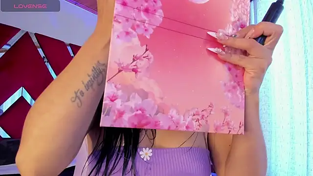 Snapshot of sofi_soft_ chatting on 03/17/25, 08:19 sofi soft  online show from 03/17/25, 08:19