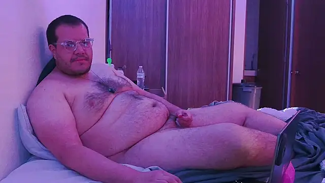 bearcloudcomputa online show from 11/14/25, 08:02