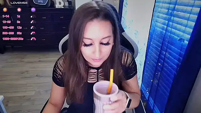 Brooklyn Bee online show from 10/31/25, 07:59