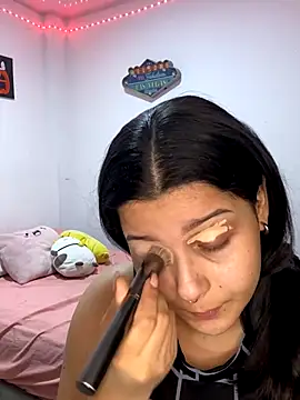 Sophie  Carter  online show from 10/28/25, 06:06