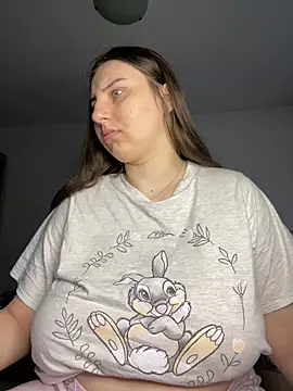 KarinaCelinne online show from 02/04/25, 10:54