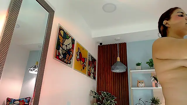 Snapshot of Dalila_Sky chatting on 03/19/25, 06:01 Dalila Sky online show from 03/19/25, 06:01