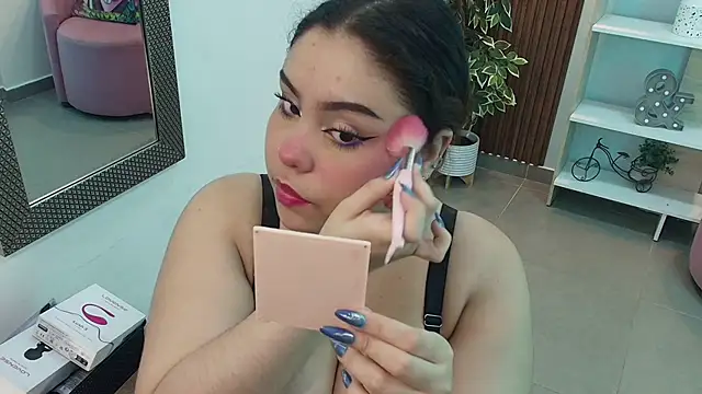 Dalila Sky online show from 11/27/25, 06:10