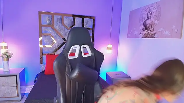 BRITHANY SPARK online show from 09/20/25, 04:02