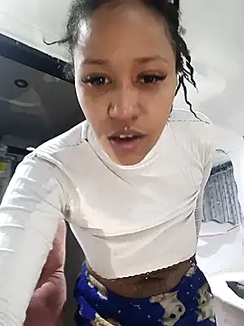 Snapshot of devi_black13_ chatting on 12/03/24, 11:24 devi black13  online show from 12/03/24, 11:24