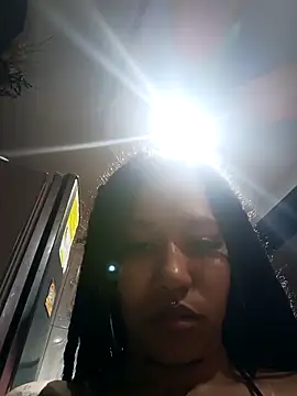 Snapshot of devi_black13_ chatting on 12/04/24, 05:49 devi black13  online show from 12/04/24, 05:49