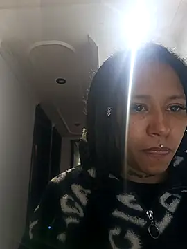 Snapshot of devi_black13_ chatting on 12/09/24, 04:12 devi black13  online show from 12/09/24, 04:12