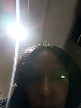 Snapshot of devi_black13_ chatting on 12/23/24, 02:02 devi black13  online show from 12/23/24, 02:02