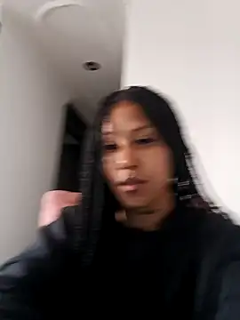 Snapshot of devi_black13_ chatting on 03/04/25, 09:32 devi black13  online show from 03/04/25, 09:32