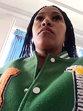 Snapshot of devi_black13_ chatting on 03/05/25, 04:35 devi black13  online show from 03/05/25, 04:35