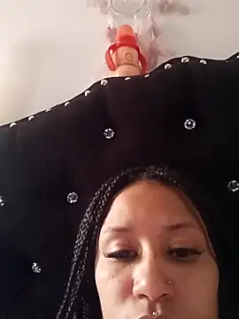 Snapshot of devi_black13_ chatting on 03/16/25, 07:17 devi black13  online show from 03/16/25, 07:17