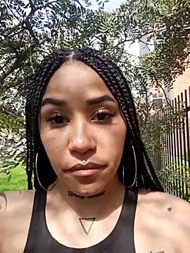 Snapshot of devi_black13_ chatting on 02/26/26, 07:35 devi black13 online show from 02/26/26, 07:35