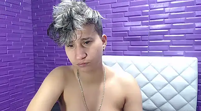 Im Milan Rs online show from 02/21/25, 12:38