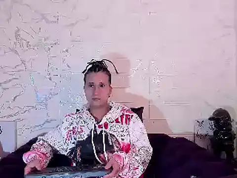 Im Milan Rs online show from 02/28/25, 11:01