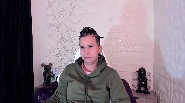 Im Milan Rs online show from 03/02/25, 06:59