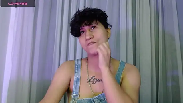 Im Milan Rs online show from 11/11/25, 03:28