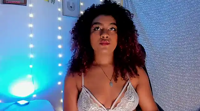 Snapshot of Dhapne_P chatting on 12/11/24, 05:53 Dhapne P online show from 12/11/24, 05:53