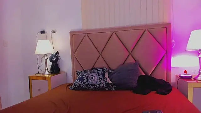 Snapshot of Dhapne_P chatting on 10/14/25, 06:58 Dhapne P online show from 10/14/25, 06:58