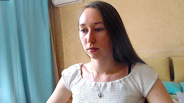--Model--2 online show from 03/11/25, 08:42