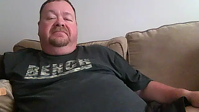 Snapshot of hitman_35 chatting on 06/15/26, 12:24 hitman 35 online show from 06/15/26, 12:24