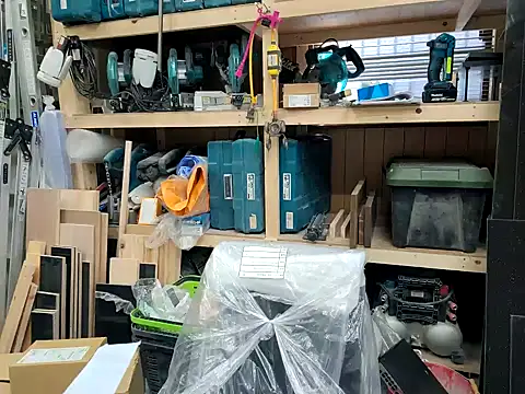 da--------i online show from 02/04/25, 03:44