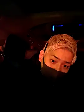 da--------i online show from 02/04/25, 09:49