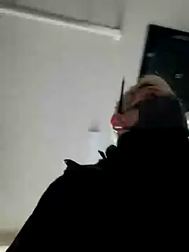 da--------i online show from 02/12/25, 04:44