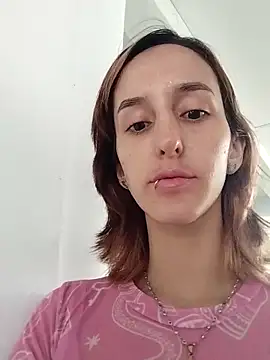 Ambar Roux  online show from 11/05/25, 01:22