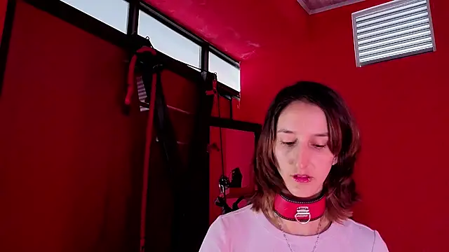 Ambar Roux  online show from 06/02/26, 12:51