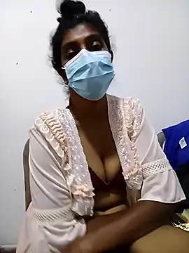 Snapshot of Amaaya_Baby chatting on 12/16/24, 11:12 Amaaya Baby online show from 12/16/24, 11:12