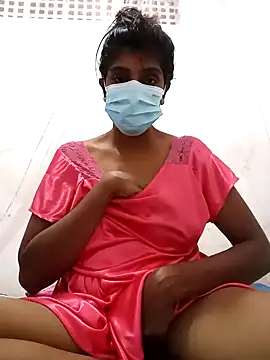 Snapshot of Amaaya_Baby chatting on 12/18/24, 10:46 Amaaya Baby online show from 12/18/24, 10:46