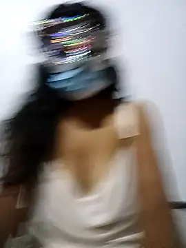 Snapshot of Amaaya_Baby chatting on 01/29/25, 01:27 Amaaya Baby online show from 01/29/25, 01:27