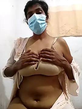 Snapshot of Amaaya_Baby chatting on 02/08/25, 02:36 Amaaya Baby online show from 02/08/25, 02:36