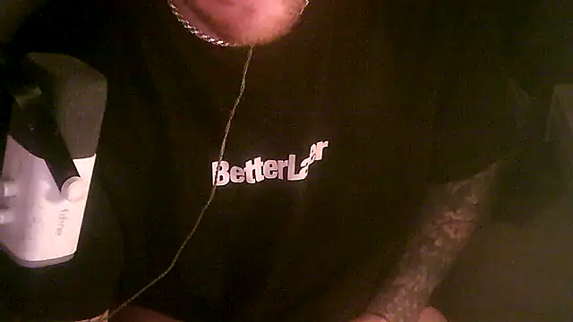 Snapshot of gezelligesiebren chatting on 04/08/26, 03:39 gezelligesiebren online show from 04/08/26, 03:39