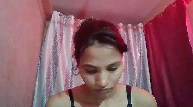 Snapshot of sexy_m23 chatting on 03/01/25, 04:44 sexy m23 online show from 03/01/25, 04:44