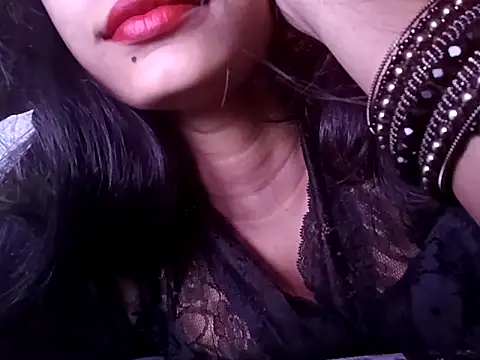 Snapshot of sexy_m23 chatting on 03/17/25, 06:21 sexy m23 online show from 03/17/25, 06:21