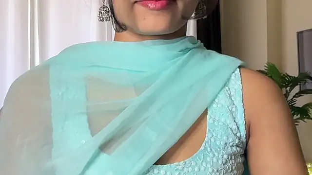 Snapshot of sexy_m23 chatting on 10/12/25, 06:56 sexy m23 online show from 10/12/25, 06:56