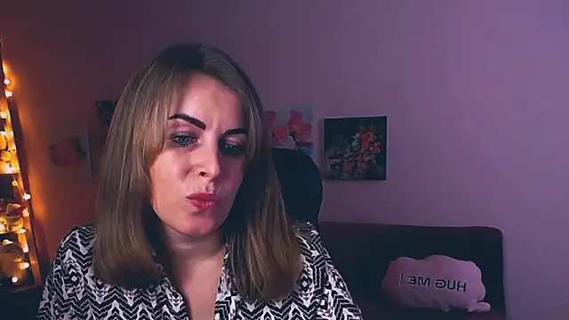 Hot Milady online show from 01/31/25, 07:39