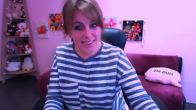 Hot Milady online show from 03/04/26, 08:09