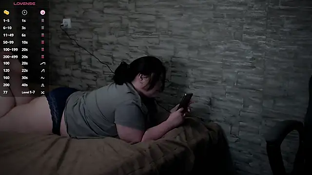 NicaMeow online show from 03/12/25, 10:48