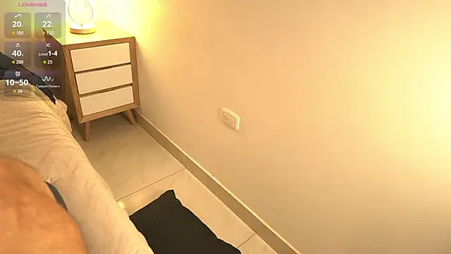 Bonnypetite- online show from 10/24/25, 07:32