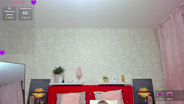 KattyPeachX online show from 11/08/25, 01:17