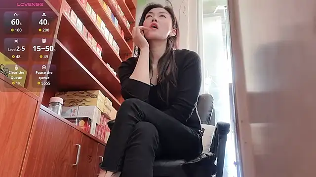 QianF-666 online show from 04/30/26, 06:42