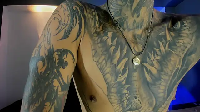 Snapshot of Travistanner_28 chatting on 12/04/25, 08:17 Travistanner 28 online show from 12/04/25, 08:17